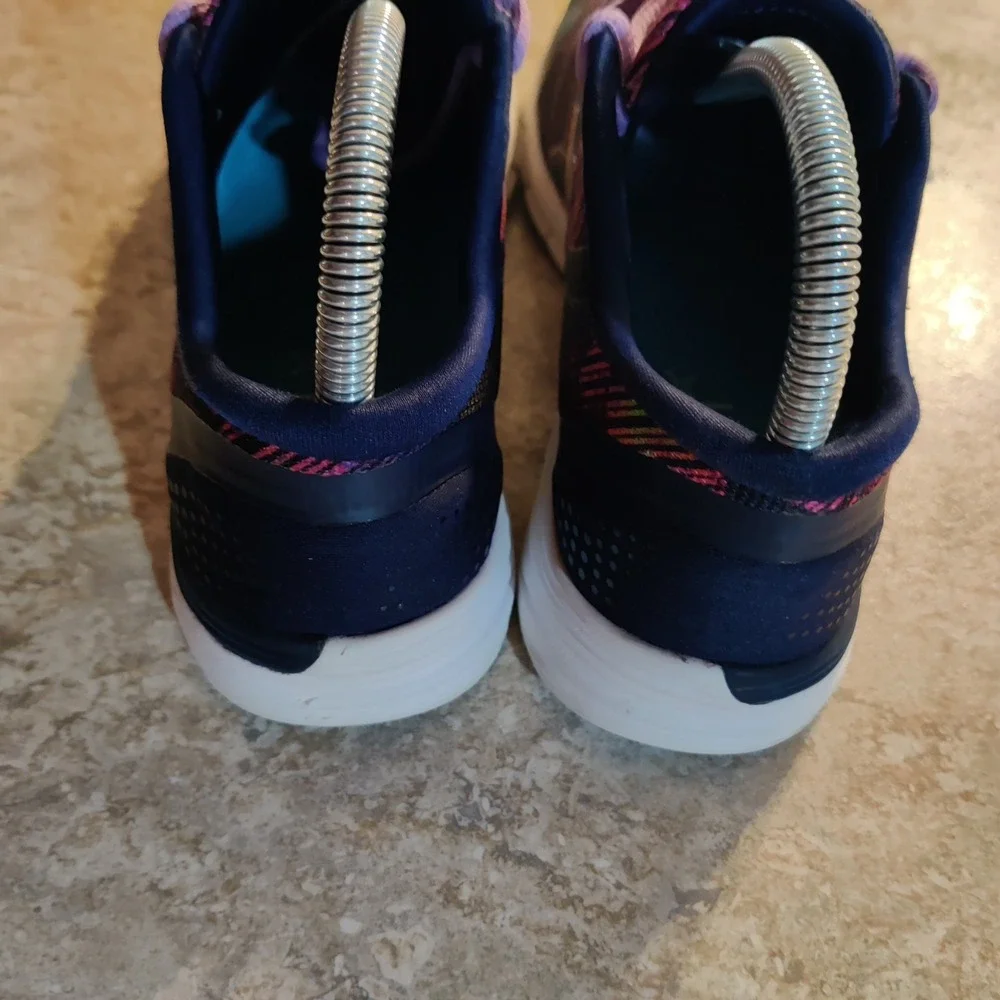 New Balance 711 Shoes Women's 7.5 D Running Gym Comfort Sneakers Rainbow